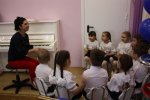 Воспитать добровольца или артиста  